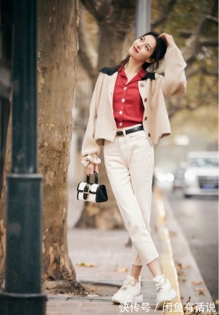 穿搭 过年穿红衣别人是喜庆洋气,你却穿出“乡土风”,是搭配出了问题