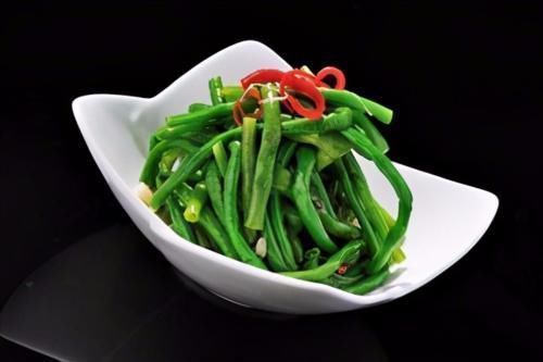 维生素c|人到中年常吃3种食物，补充营养，健胃消食，清理肠胃垃圾