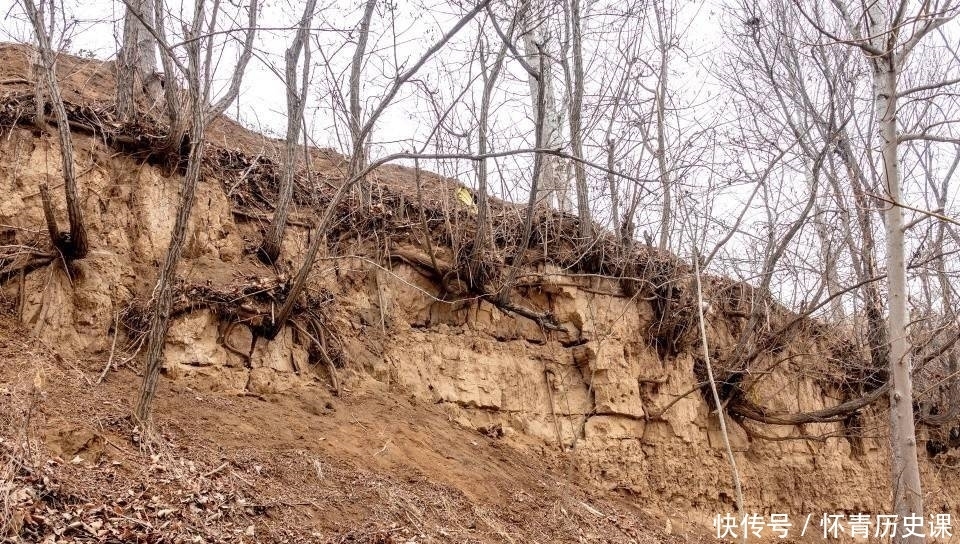 汉武帝刘彻泰山封禅回来,率众堵黄河决口,建宣防宫现有遗址