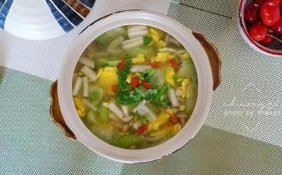 中薪|丝瓜和它一起煮是绝配,清甜滋润特别鲜,夏天喝比骨头汤更舒爽