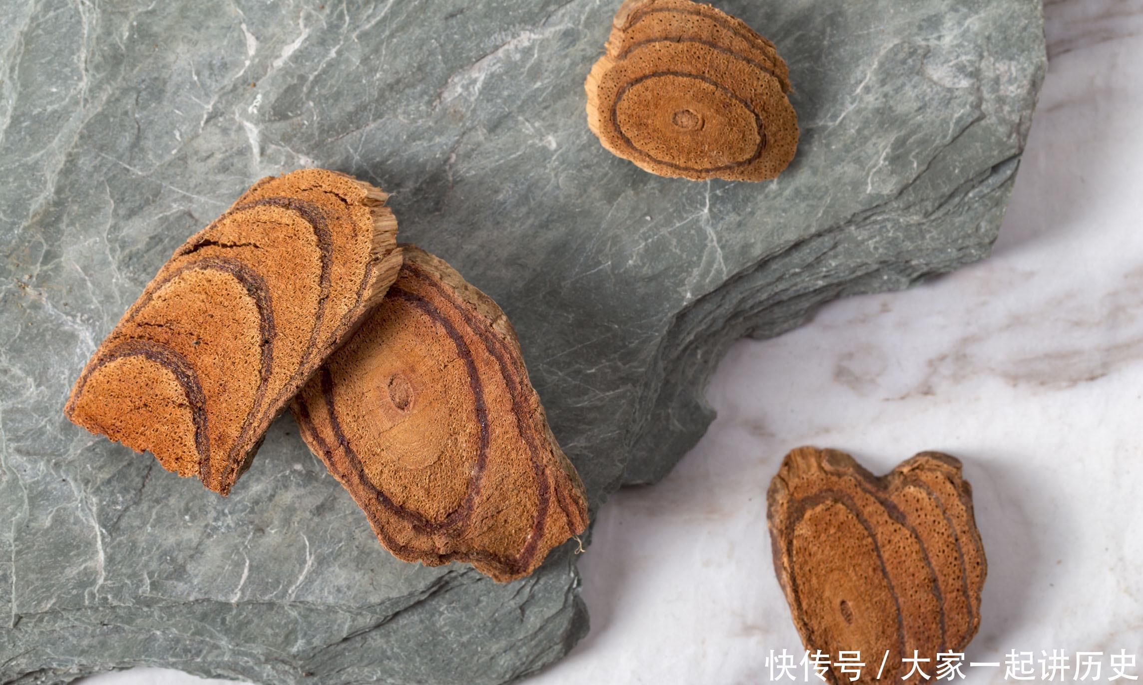 气血|祛淤血、生新血、补气血,李时珍称此物还能安五脏、宣筋络