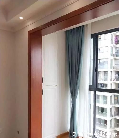 墙壁|花了四个月,新房硬装才结束,一进门鞋柜特实用,电视墙漂亮极了