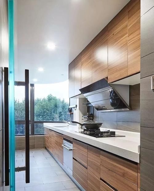 小阳台|厨房旁的小阳台原来还可以这么设计，太实用，瞬间后悔我家装早了