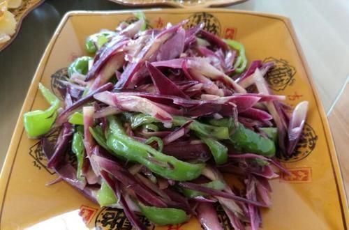 冬季,少吃猪肉多吃它,气血双补,清肠刮油,小肚子不鼓了