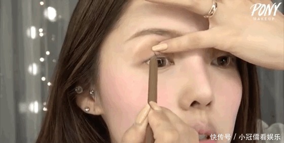 今年最流行的妆,少不了这款“奶茶色”妆容