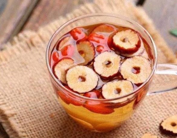 黄酮素|晚上失眠总是睡不好，此3种“安神茶”喝下去，一觉睡到天亮