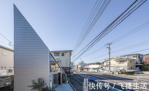木地板|日本一位艺术家为了与母亲住在一起,盖栋88㎡斜屋,美观又实用,晒晒