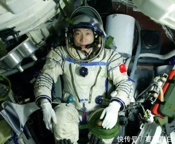 宇航员 杨利伟进入太空后,为何会听到敲门声?现如今谜底被揭晓