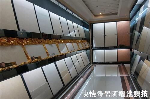 木地板|装修到底铺木地板好还是瓷砖好?从这些方面对比,保你不会选错!