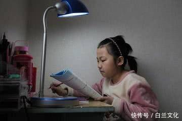 写字|孩子写字如“印刷体”妈妈却笑不出来,网友这谁笑得出来啊