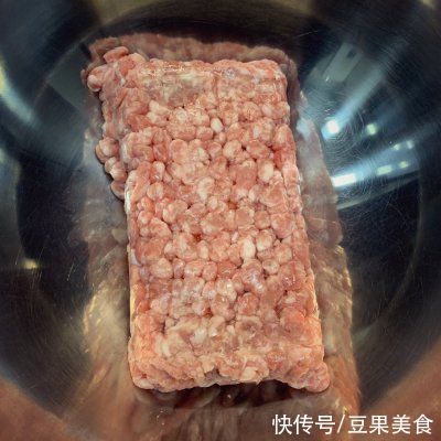 家宴狮子头｜擓（kuai）着吃的大丸子｜主食克星｜超级详细