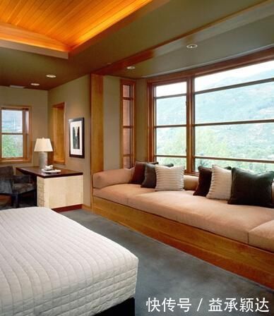 飘窗|老婆太机智了,将飘窗改成床,瞬间多间房,儿子天天闹着要睡那