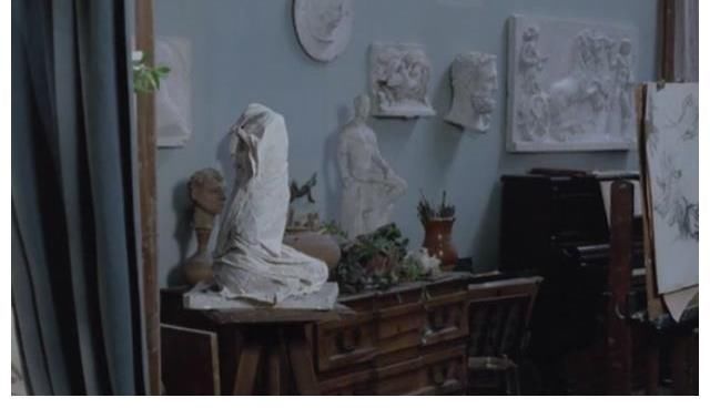 地狱篇#《两个英国女孩与欧陆》:用雕塑揭露战争的罪恶,书写反转未来