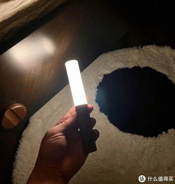 纸巾盒|这10个卧室物件,花不了几个钱,关键能让睡觉