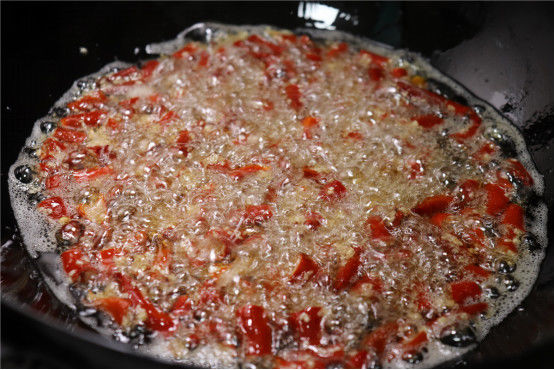  做菜，这回辣椒站C位 ，好吃到没有朋友！|重庆特产传说（320） | 香脆椒