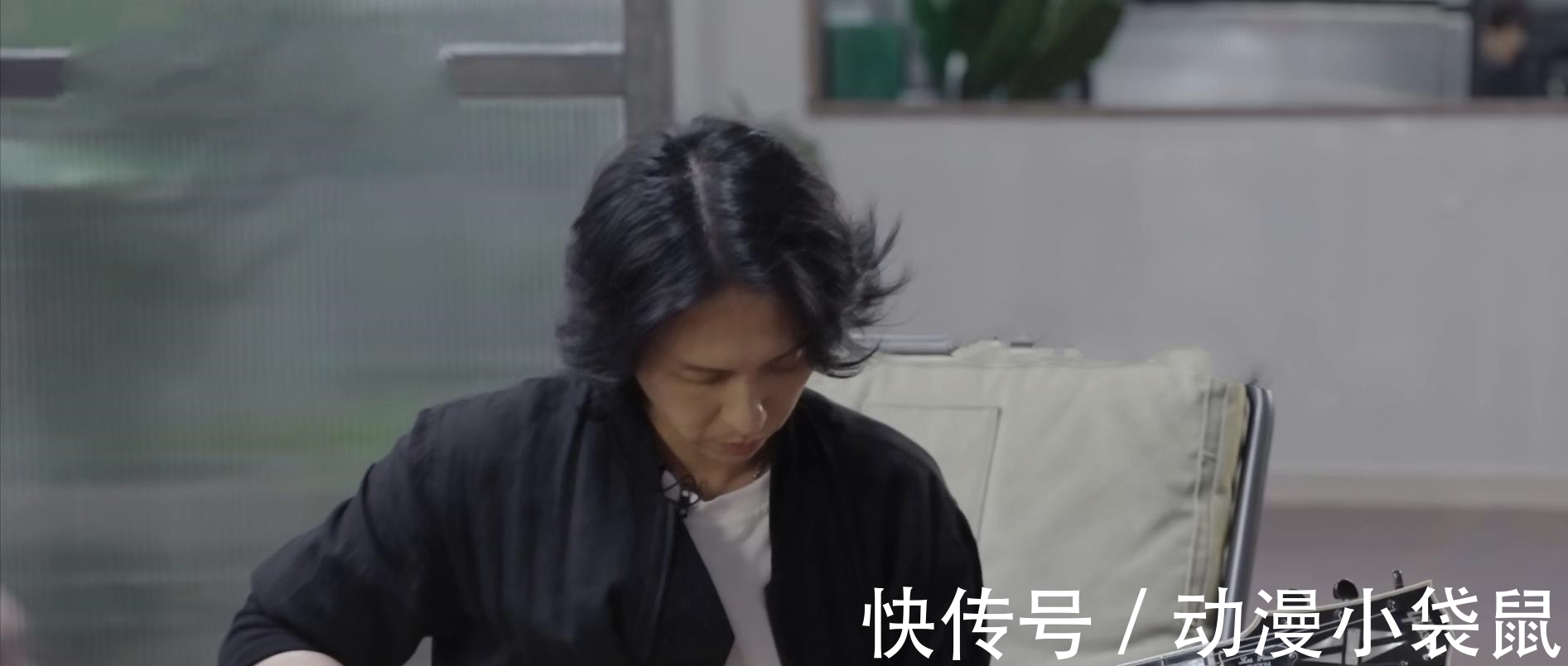 哥哥|《披荆斩棘的哥哥》人气排名，陈小春跌至第四，第一名断层式领先