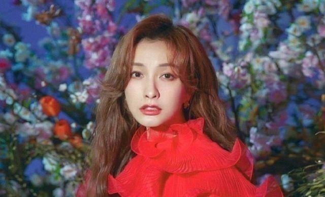 乘风破浪|现在的吴昕无疑是自信的,她知道自己的方向,也在尝试不同的东西