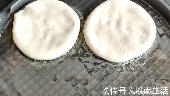 食用油|无论做什么馅饼,牢记此步骤,馅饼皮薄馅多,个个暄软又解馋