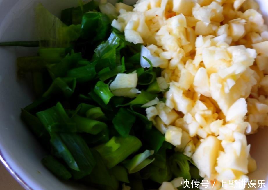 金针菇|年夜饭做一道蒸菜,蒸一蒸特省事,好吃不上火,新年日子蒸蒸日上