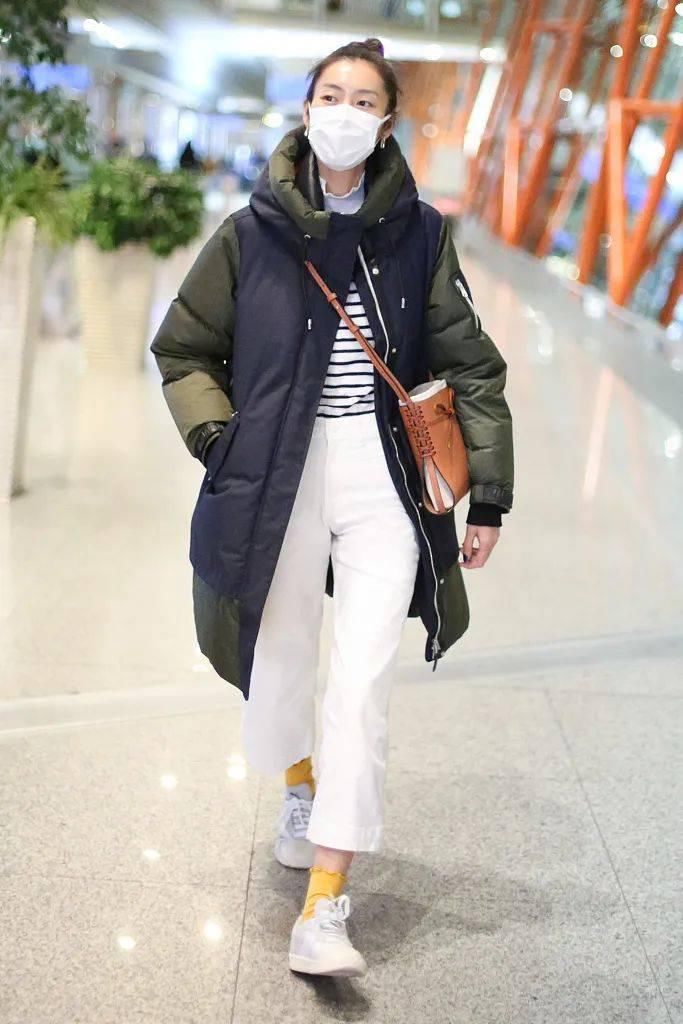 羽绒服|冬天学刘雯这么穿,保暖又时尚!