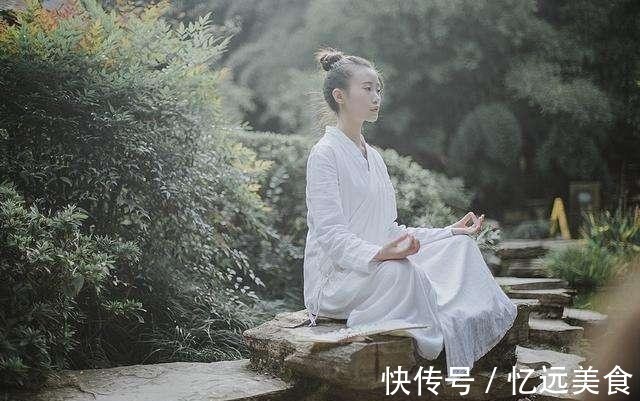 情景#李商隐最难懂的一首诗,千百年来众说纷纭,颔联是千古名句