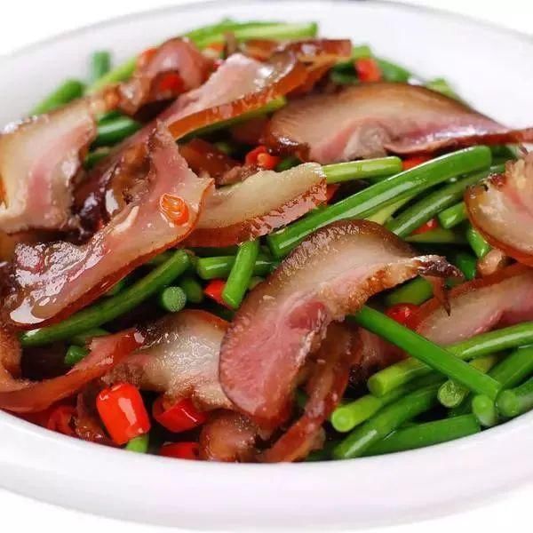 这才是正宗的四川腊味，咸、甜、麻、辣，口口入魂，一口让你吃到过年的味道。
