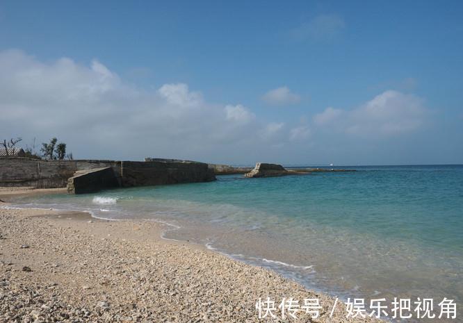 崖岸|涠洲岛：一枚漂浮在大海中的弓形“翡翠”