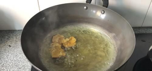 石榴|石榴皮别急着扔!4大治病功效好厉害,后悔当初不懂,浪费了
