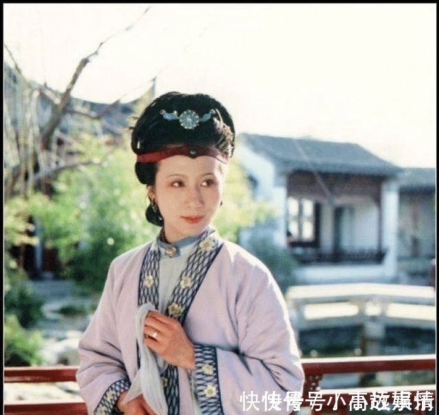 凤姐!唯一在贾府抄家中全身而退的人,却被称为《红楼梦》中最阴暗的人