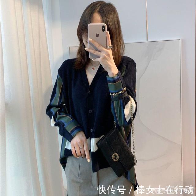 突然又火了一款女装,叫“假两件”,高贵洋气又时髦,秋冬穿刚好