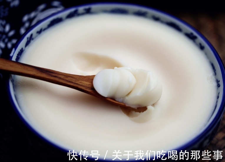 熬猪油不能直接下锅,想要猪油雪白浓香,久放不坏,牢记3个技巧