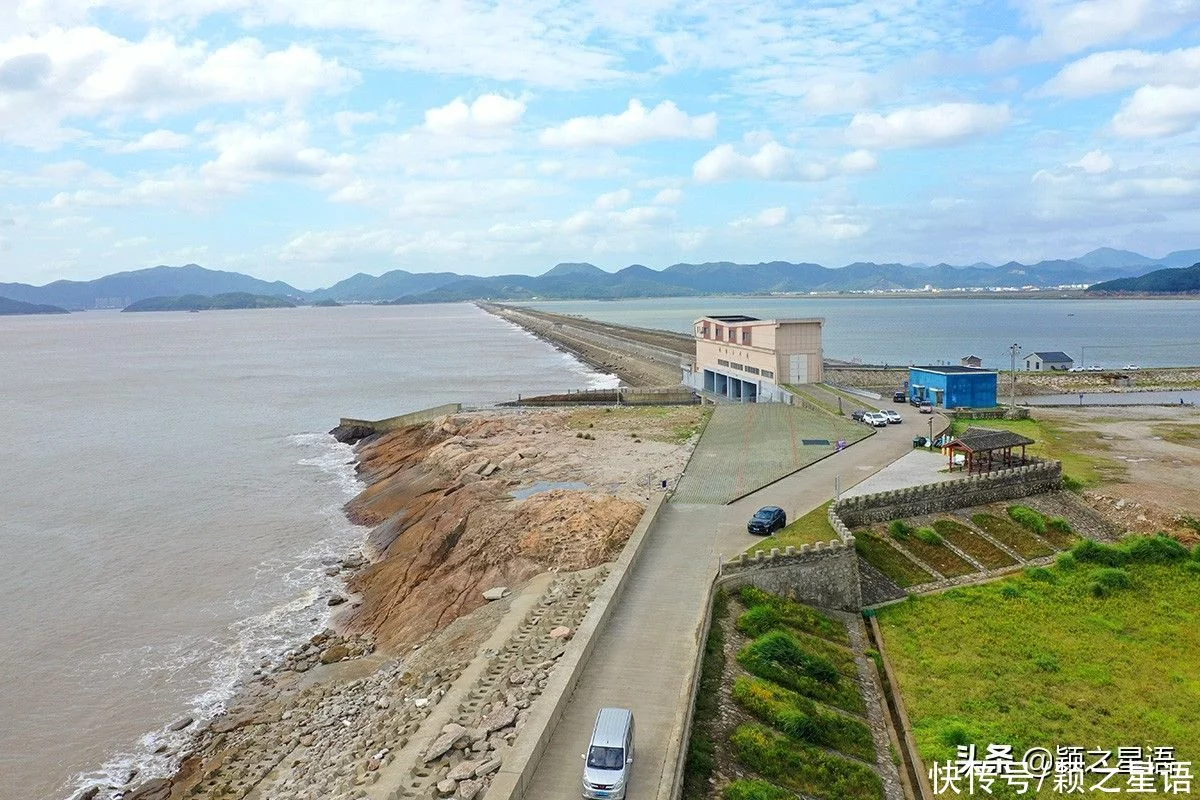 天下风物——《道人山、饭桶山，变成了露营山，来看看收费高不高？》风光题照
