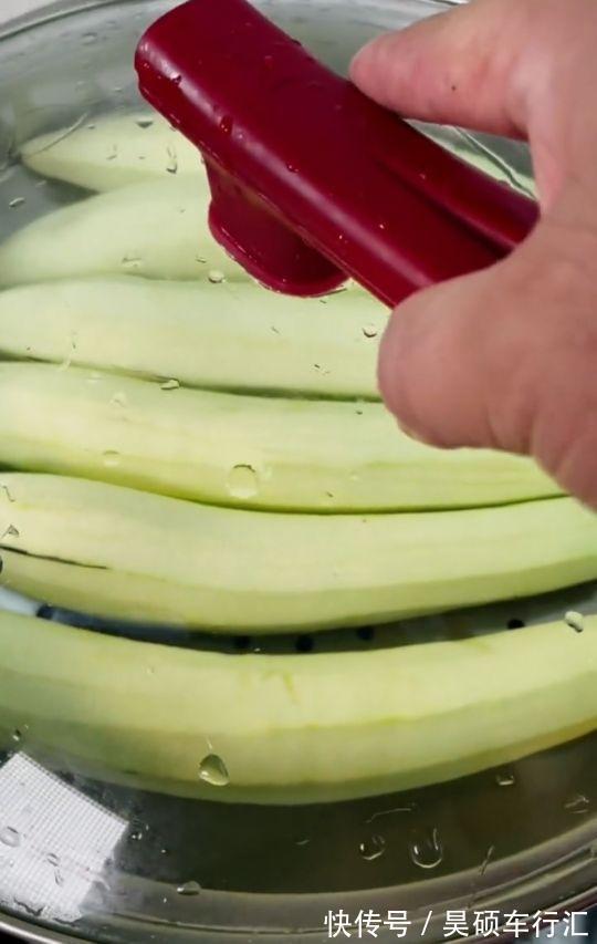 好吃|今天美食,蒜泥茄子,超级好吃,超级下饭,喝酒吃饭不错的选择
