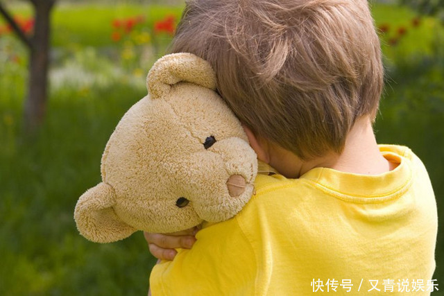 孩子|8岁男孩依然在吃母乳,断奶几次都失败告终,对孩子会有影响吗