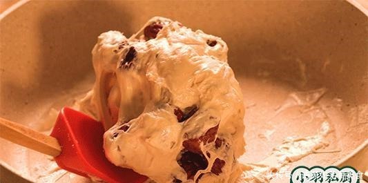 最火|全网最火!排队3小时才能买到的网红奶枣,10分钟搞定,家里有锅就能做!