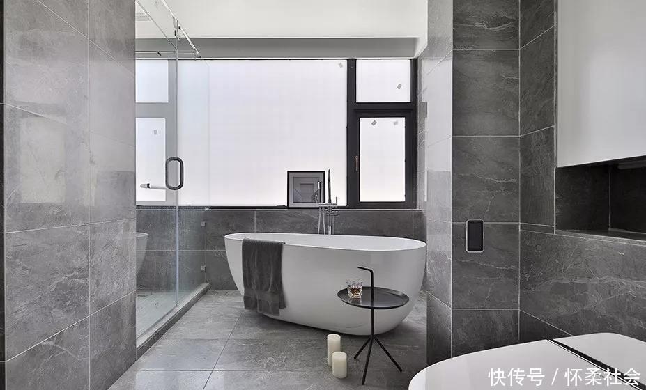装修|家里这个地方万万不要贴瓷砖,一旦工人没这样做,你工钱都别给他