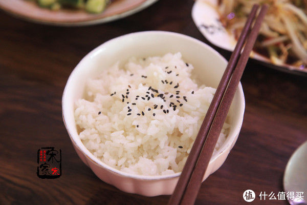 午餐|午餐做了4道菜，有菜有肉成本才10元，天热这么吃特清爽