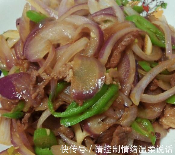 洋葱炒肉大部分人第一步就做错,怪不得很难吃,20年大厨教你一招
