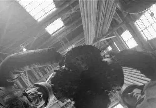 停下|冷战时期,苏联准备挖穿地球,但挖到12262米时为何又停下了