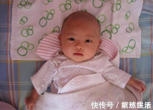 后脑勺|3个月内的小宝宝,睡姿会影响颜值,3种姿势要及时调整