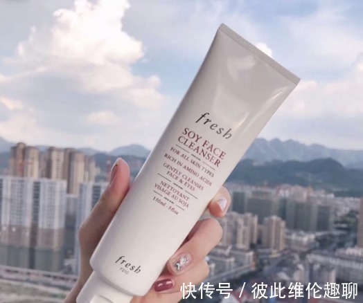 氨基酸|火到爆的10款洗面奶实测，来看看谁才是氨基酸中的“小霸王”