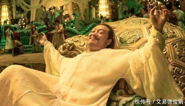 李白为啥入京一年后,被皇帝放逐,是跟杨贵妃有瓜葛吗?