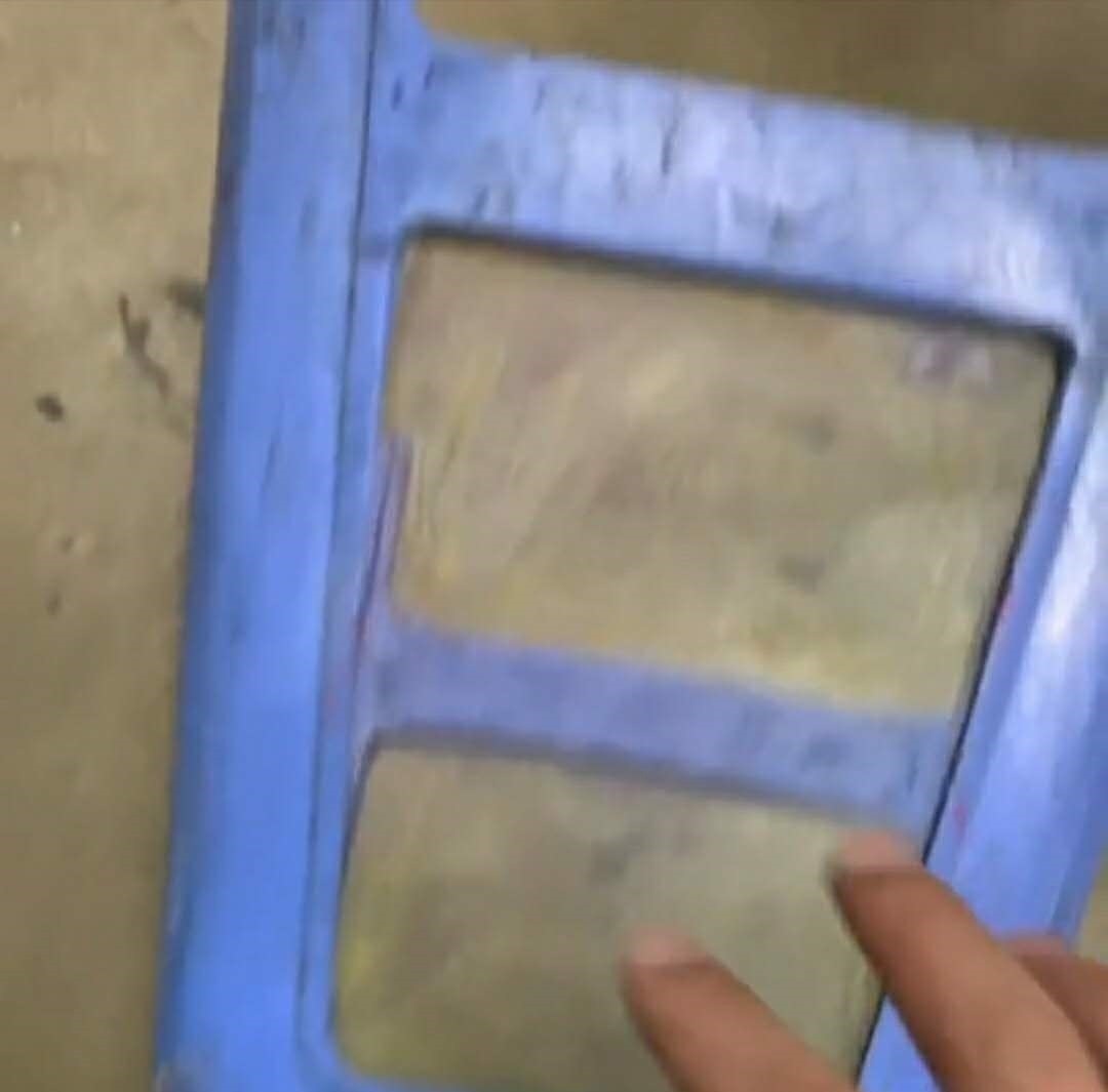 美术老师&美术生在画室藏泡面,老师差点找瞎了眼,是给泡面穿了吉利服?