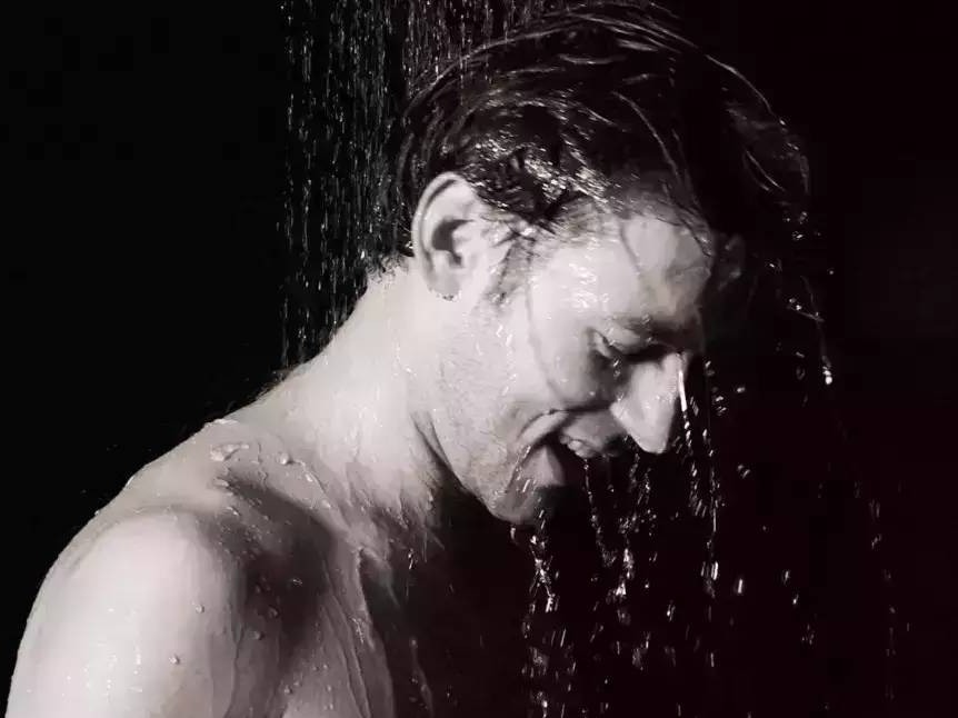 薯蓣皂苷|男性夫妻生活后,这2个恶习很伤前列腺,医生叹息无知害了自己