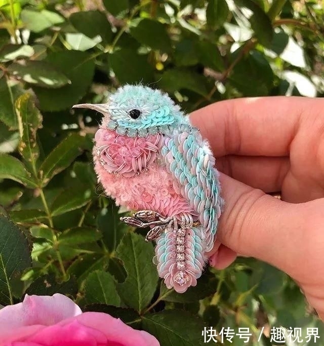 衣裤|旧衣裤都闲置了,不如用亮片来一场改造吧