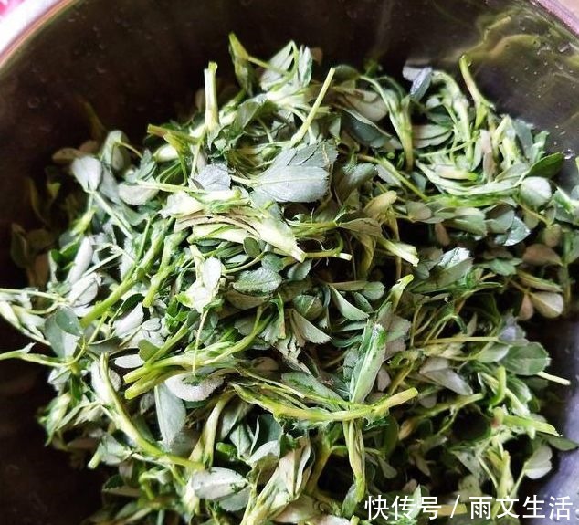 小馋猫|缺钙就吃一菜,称为“补钙库”,美味可口,长高个,孩子吃脾胃好