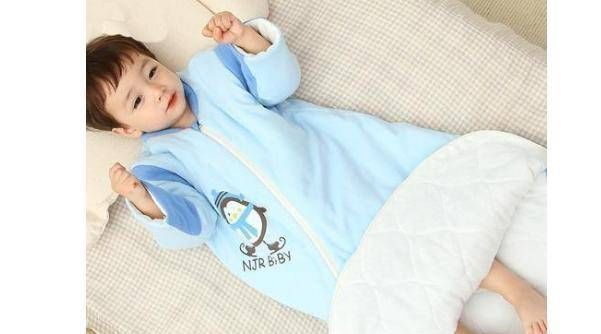 被子|宝妈睡醒宝宝“没了”,差点急疯,妈妈看到娃一瞬间,笑出声