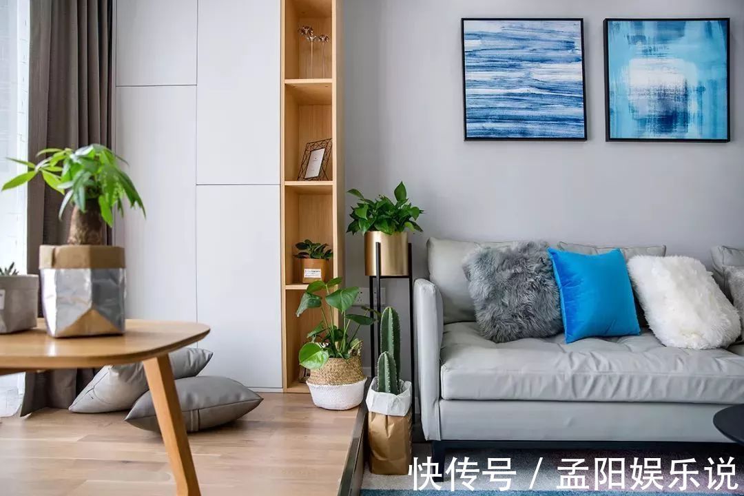 阳台|别在阳台装推拉门了,占地还不耐用!这样装立马让你家多出10平米