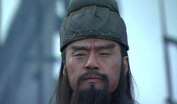 晁盖$此人在梁山排名第十二,救过晁盖和宋江,却被自己人逼得走投无路