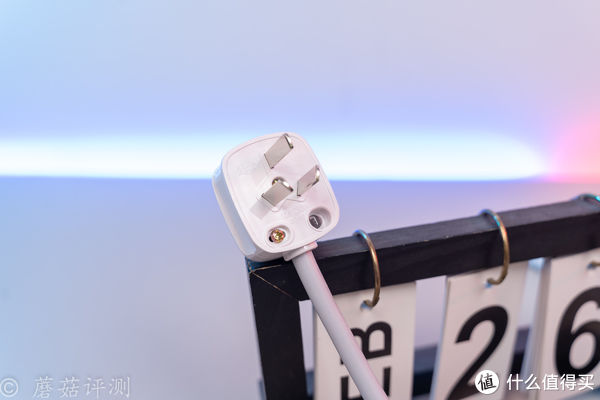 蘑菇|蘑菇玩家居 篇十六:想装空调却没预留插座?公牛10A转16A定制延长插座可解